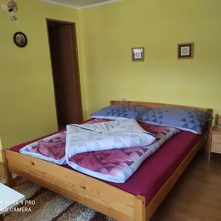 Privat Alma Apartment Nova Lesna Exterior photo
